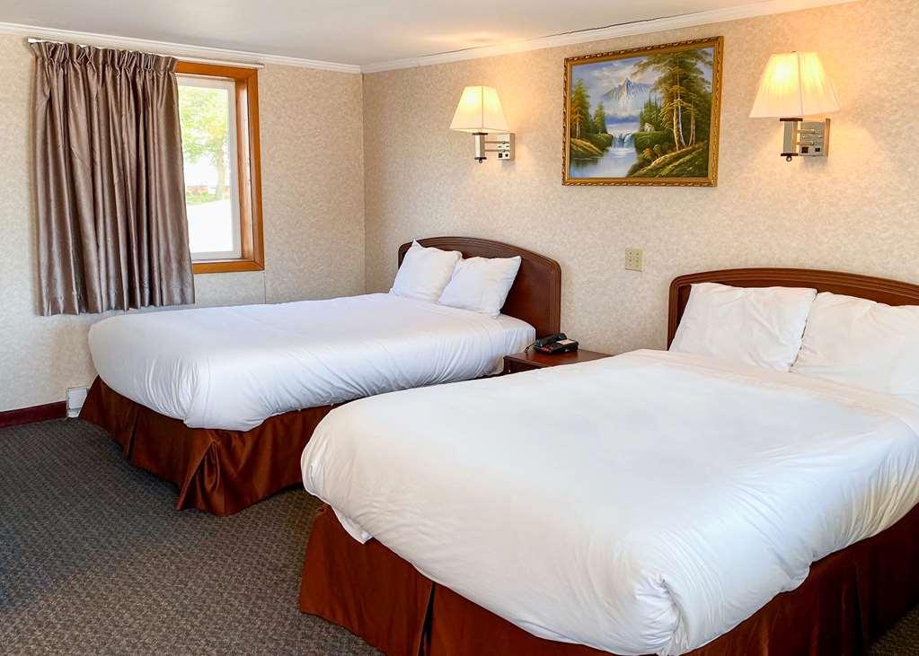 Americas Best Value Inn Hyannis Bilik gambar