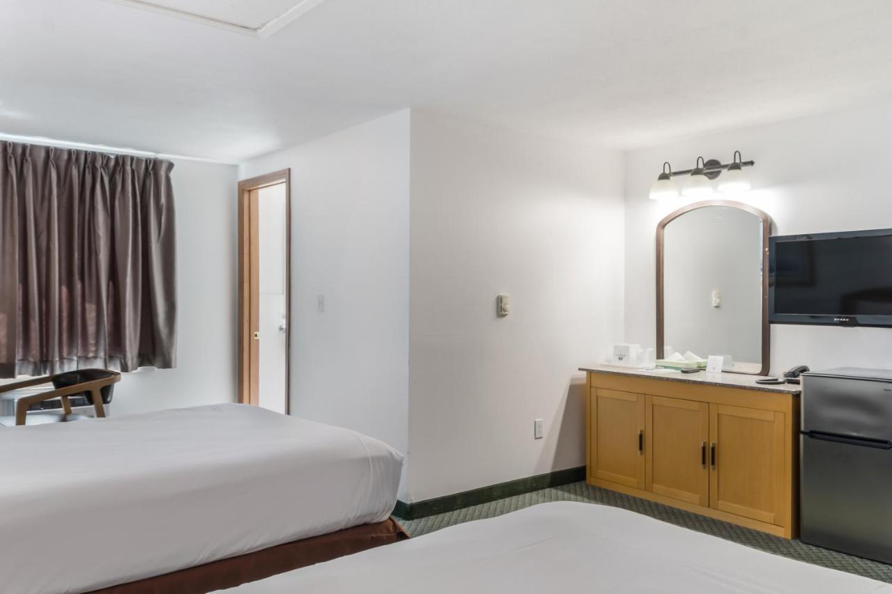 Americas Best Value Inn Hyannis Luaran gambar